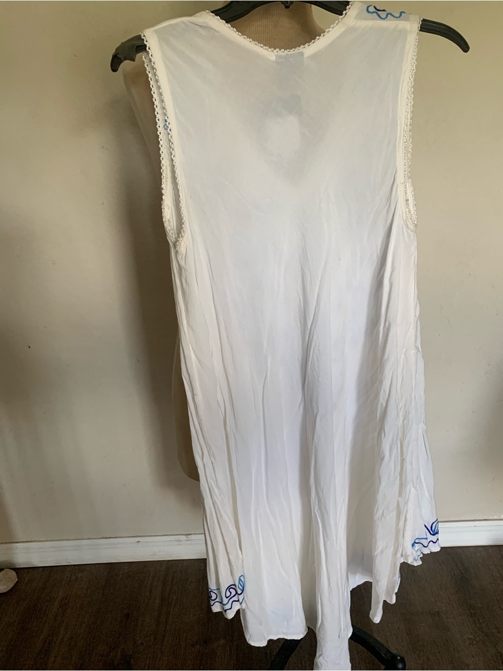 Ace Fashion White Embroidered Women’s Swim Cover-Up - Picture 3 of 8